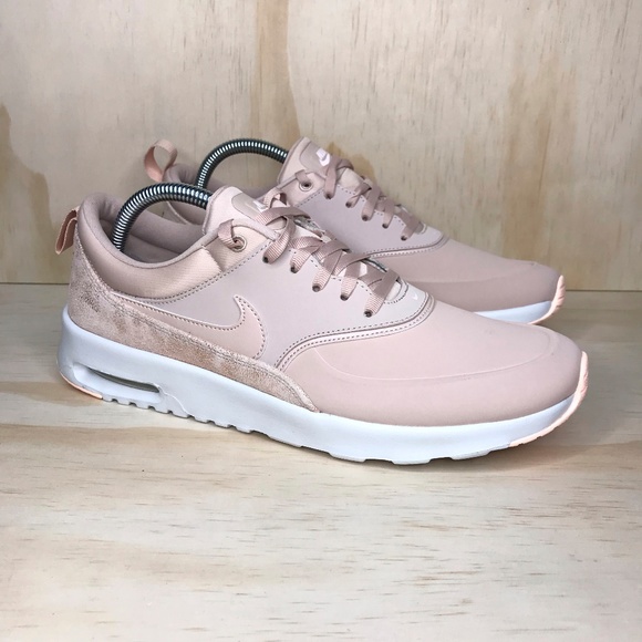 Nike Shoes - NEW Nike Air Max Thea Premium